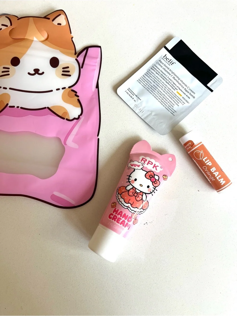 💜 Hello Kitty Themed Gift Bag, Hand Cream, Lip Balm and Vitamin C